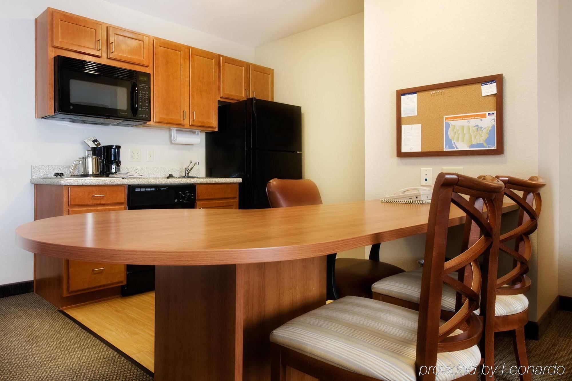 Candlewood Suites Wichita Falls At Maurine Street By Ihg Exterior foto